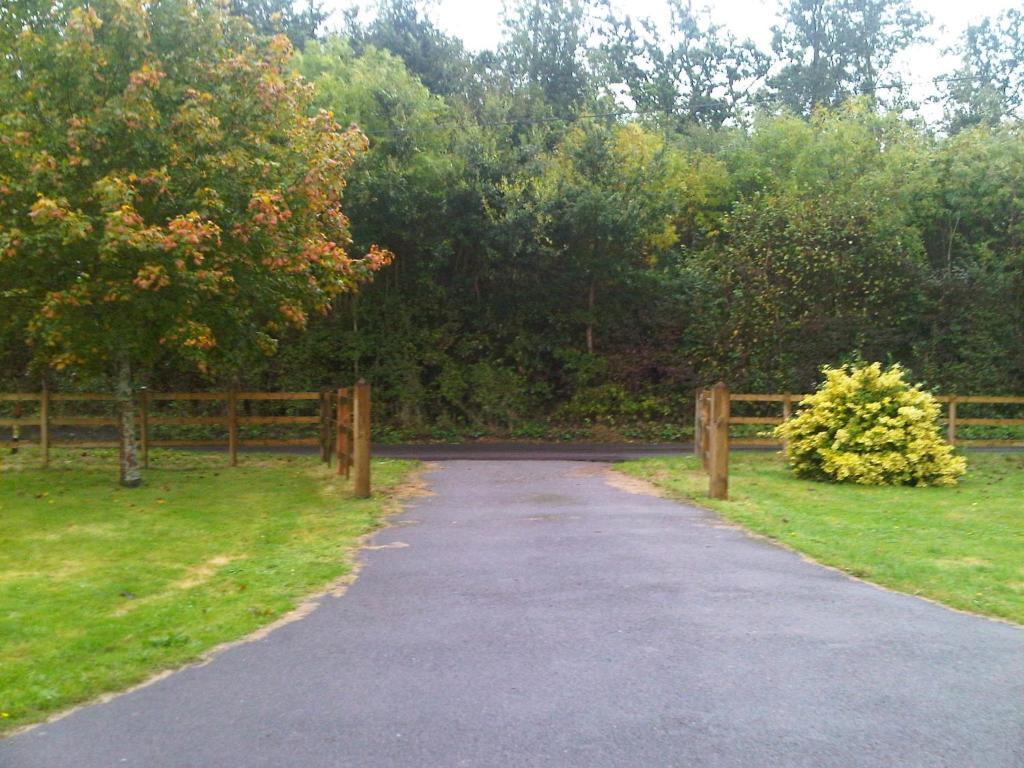 Plumpton House Hotel Ashford  Bagian luar foto